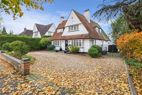 undefined, Hillside Walk, Brentwood, Essex, CM14