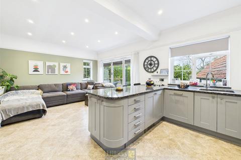 undefined, Hillside Walk, Brentwood, Essex, CM14