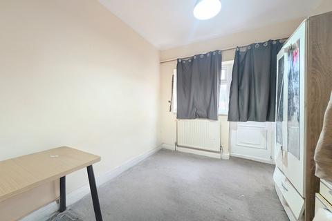 undefined, Durnsford Road, London