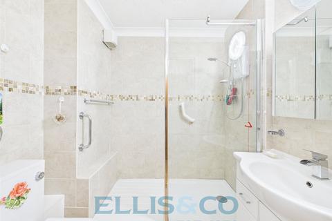 1 bedroom apartment for sale, Waterloo Road, Tonbridge, Kent, TN9