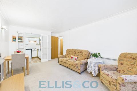 1 bedroom apartment for sale, Waterloo Road, Tonbridge, Kent, TN9