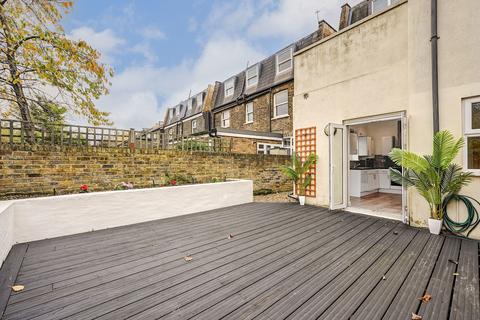 2 bedroom ground floor flat for sale, Hastings Road, London W13