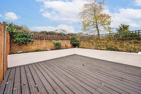 2 bedroom ground floor flat for sale, Hastings Road, London W13