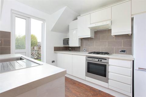 2 bedroom flat to rent, Trinity Road, London SW17