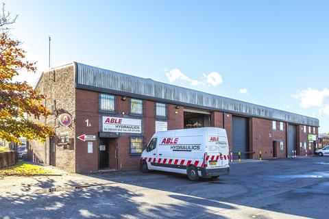 Industrial unit to rent, Ashburton Rd W Manchester M17 1RW