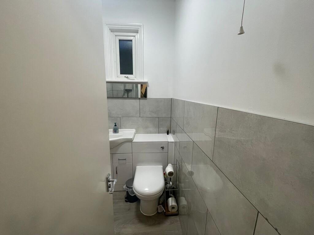 W/c Shower