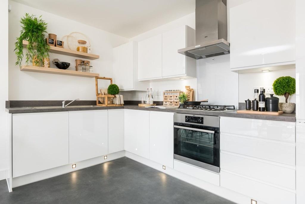 Space to cook and dine - typical Taylor Wimpey...