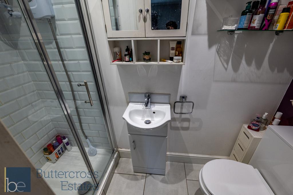 En-Suite Shower