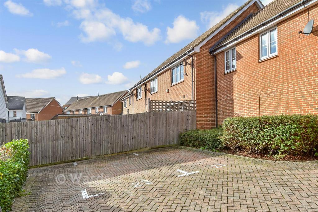 Driveway/Parking