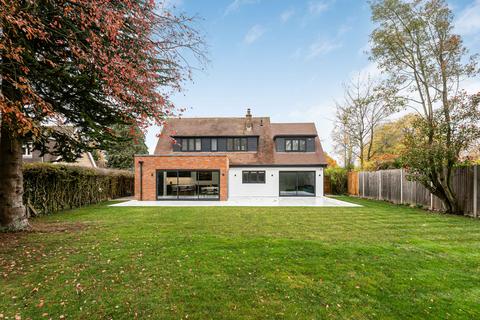 undefined, Holywell Close, Studham, LU6