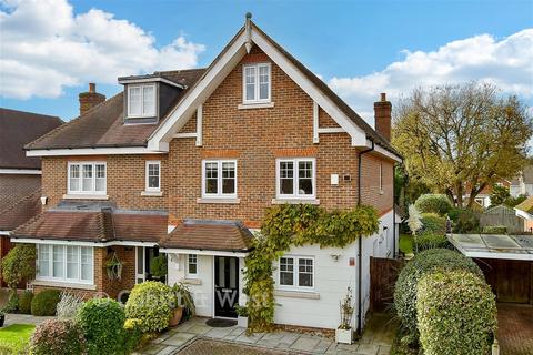 undefined, Magnolia Drive, Banstead, Surrey