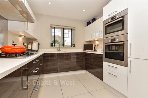 undefined, Magnolia Drive, Banstead, Surrey