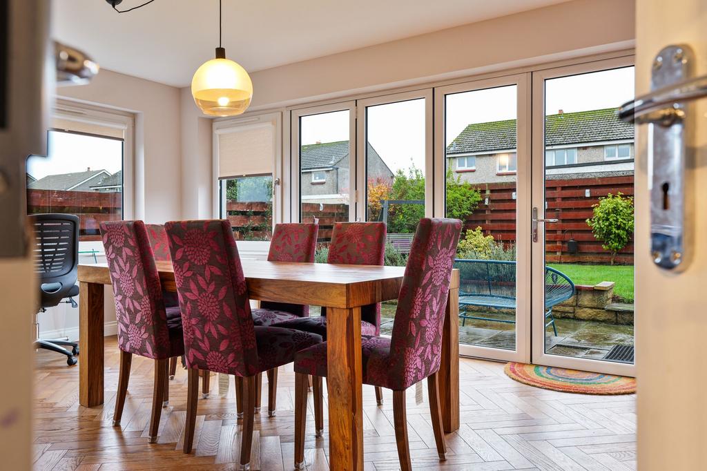 Lounge/Dining/Family Room