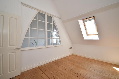 undefined, Croft Road, Hastings TN34