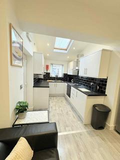 5 bedroom house to rent, Shoreham Street, Sheffield S1