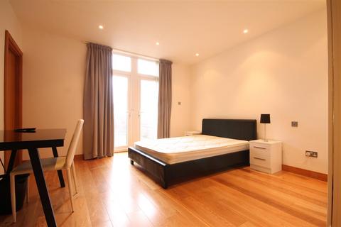 2 bedroom apartment to rent, Murton House, City Centre