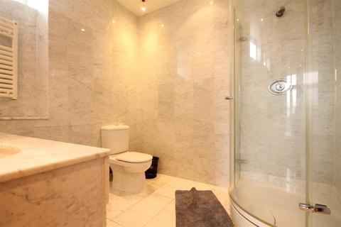 2 bedroom apartment to rent, Murton House, City Centre
