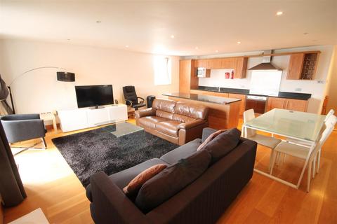 2 bedroom apartment to rent, Murton House, City Centre