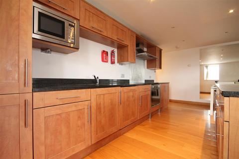 2 bedroom apartment to rent, Murton House, City Centre