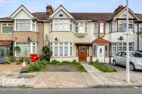 Kingsmead Avenue, Romford