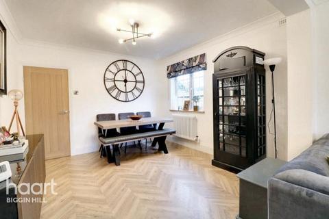 undefined, Village Green Avenue, Biggin Hill