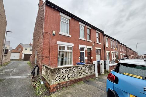 3 bedroom end of terrace house for sale, Cunliffe Road, Blackpool FY1