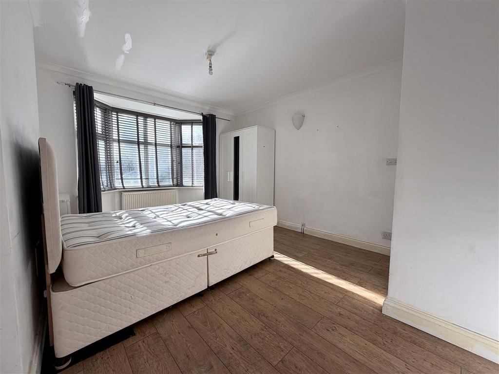 Reception/Bedroom