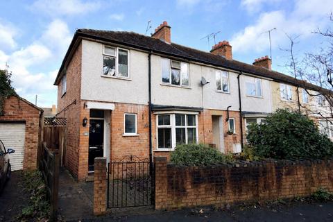 Woodcote Road, Warwick