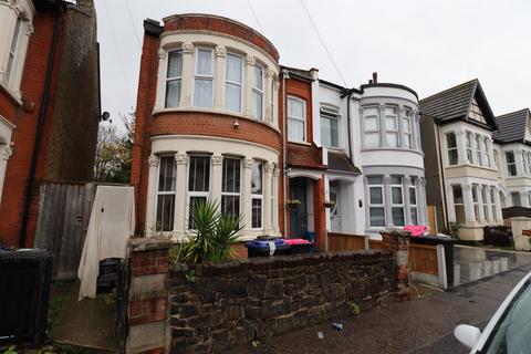 undefined, Brightwell Avenue, Westcliff-on-Sea, SS0