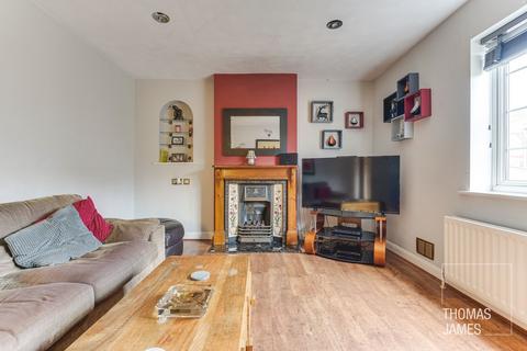 4 bedroom end of terrace house for sale, Carpenter Gardens, London, N21