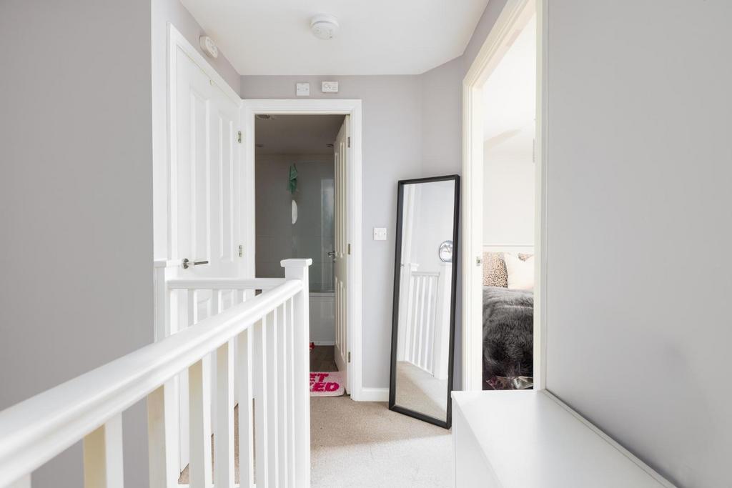 56 Snowberry Walk, BS5-7.jpg