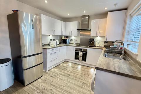3 bedroom semi-detached house for sale, Parc Pentywyn, Deganwy, Conwy