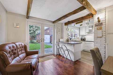 3 bedroom detached house for sale, Oakfield Road, Alrewas, DE13
