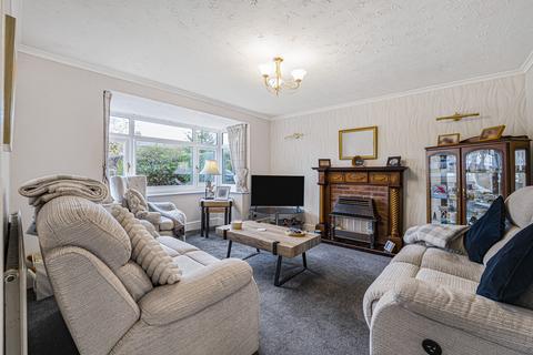 3 bedroom detached house for sale, Oakfield Road, Alrewas, DE13