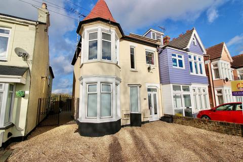 undefined, London Road, Hadleigh, SS7
