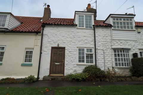 2 bedroom cottage for sale, Main Street, Gristhorpe YO14