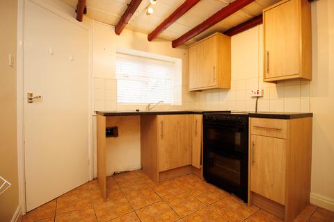 2 bedroom cottage for sale, Main Street, Gristhorpe YO14