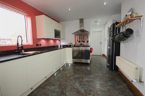 undefined, Pendennis Avenue, South Elmsall, Pontefract