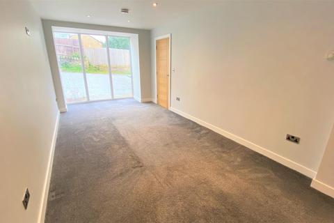 3 bedroom townhouse for sale, Prince Brown Works, Baxter Lane, Northowram