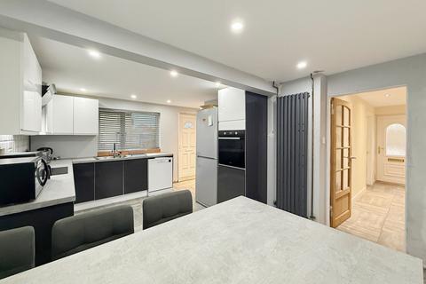 undefined, Newleaze, Trowbridge BA14