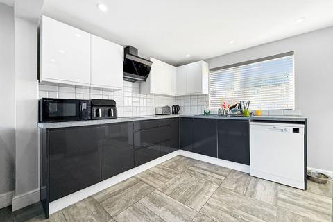 undefined, Newleaze, Trowbridge BA14