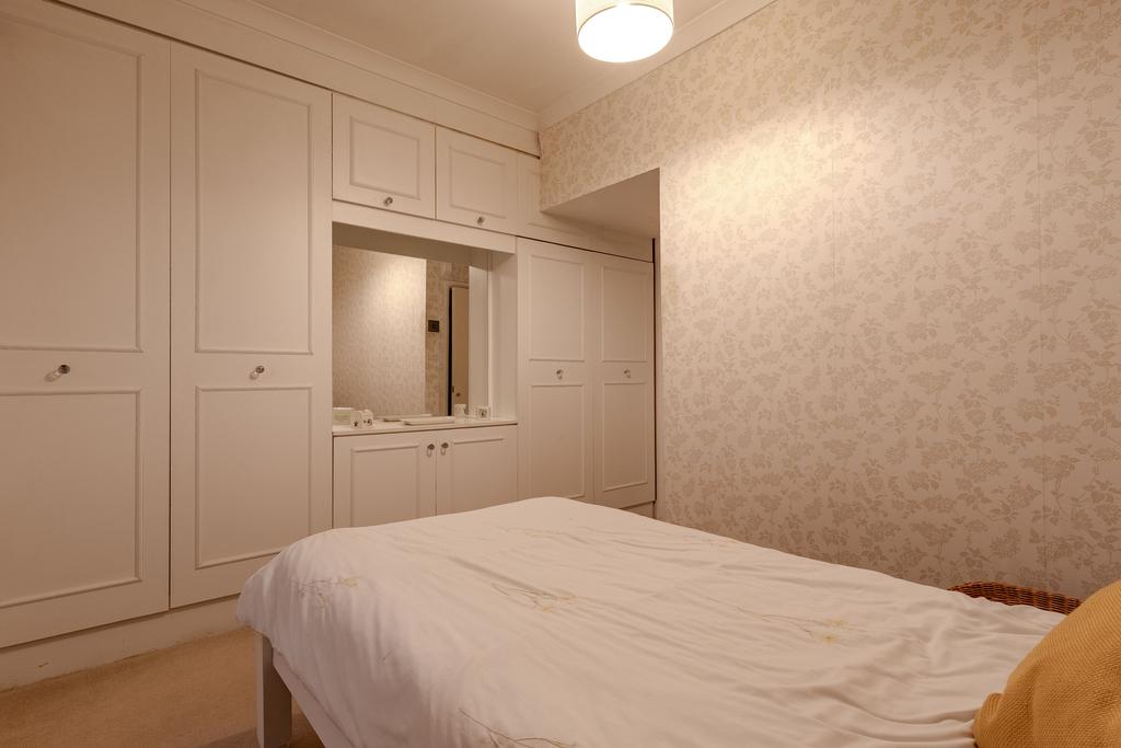 Bed 4 (2)