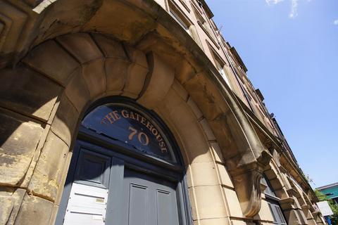 2 bedroom apartment to rent, St Andrews Street, City Centre