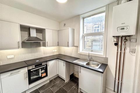 1 bedroom terraced house for sale, Pickles Street, Keighley, BD21 1EL