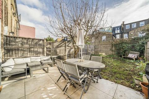 1 bedroom flat for sale, Skelbrook Street, London SW18
