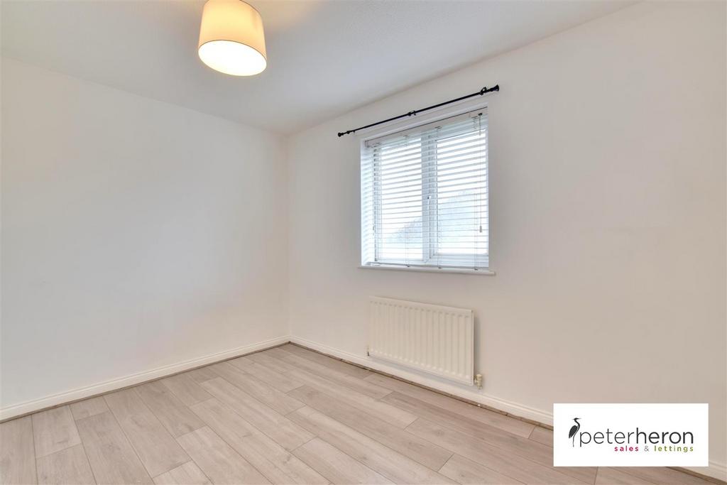 Bedroom 2 (rear)