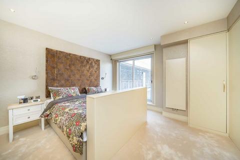 3 bedroom flat to rent, Clarendon Place, London W2