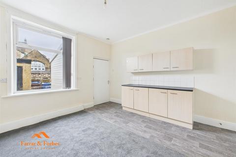 3 bedroom terraced house to rent, Temple Street, Nelson BB9