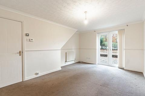 undefined, Clos Myddlyn, Pontypridd CF38
