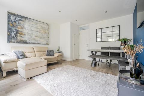 undefined, Porchester, Ascot